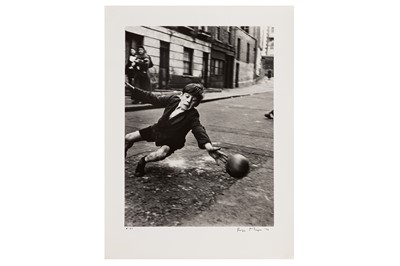 Lot 230 - Roger Mayne (1929-2014)