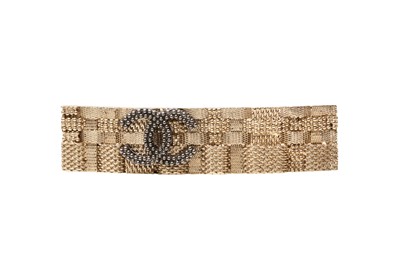 Lot 370 - Chanel Basket Textured CC Hair Barette