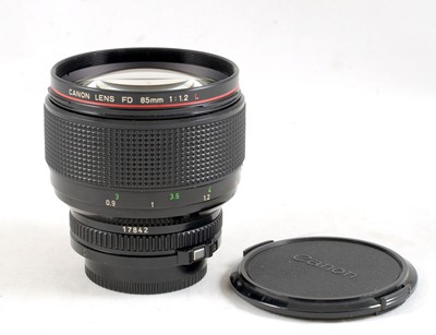 Lot 190 - Canon FD 85mm f1.2 L Prime lens