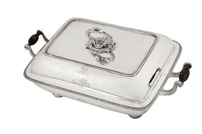 Lot 82 - A pair of early 19th century Indian colonial silver entrée dishes upon warming stands, Calcutta dated 1813 by Hamilton and Co