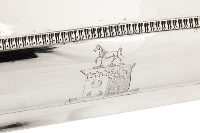 Lot 82 - A pair of early 19th century Indian colonial silver entrée dishes upon warming stands, Calcutta dated 1813 by Hamilton and Co