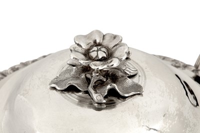 Lot 87 - A mid- 19th century Indian colonial silver curry pan, Calcutta circa 1850 by Lattey Brothers and Co (active 1843-55)