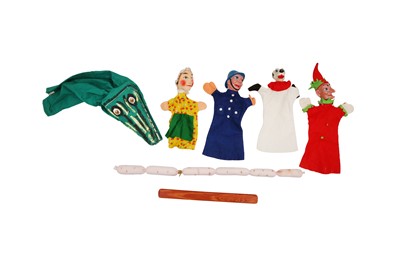 Lot 182 - A GROUP OF PUNCH AND JUDY PUPPETS