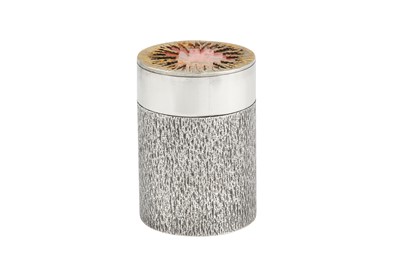 Lot 253 - An Elizabeth II modernist parcel gilt sterling silver mounted rhodonite cigarette cannister, Birmingham 1977 by Mappin and Webb