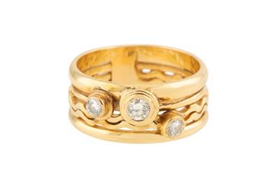 Lot 179 - A DIAMOND RING