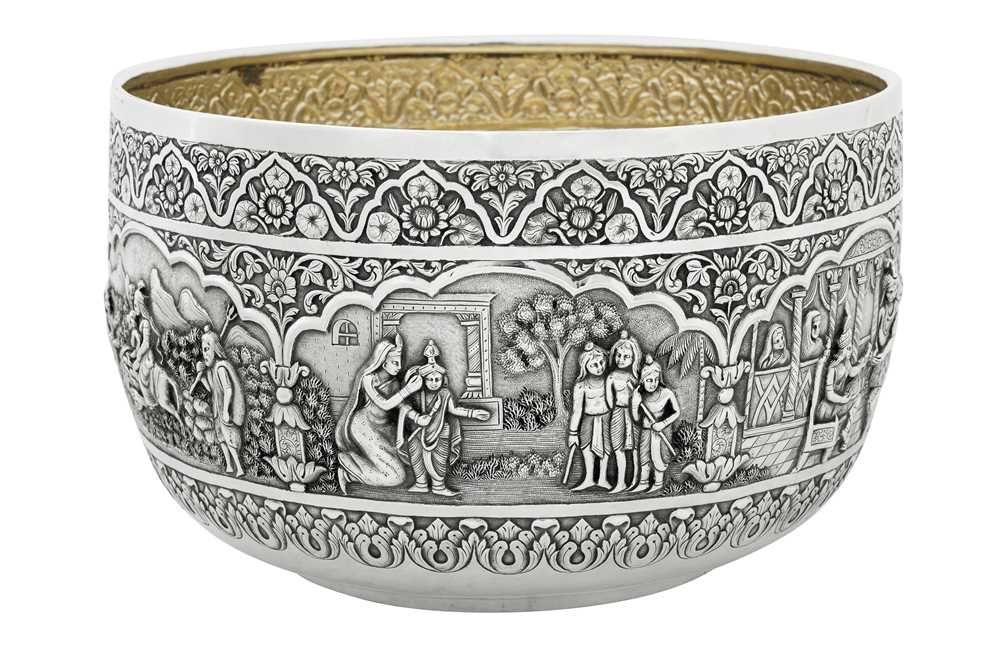 Lot 106 - A fine late 19th / early 20th century Anglo - Indian silver bowl, Calcutta, Bhowanipore circa 1900 by Goopee Nath Dutt