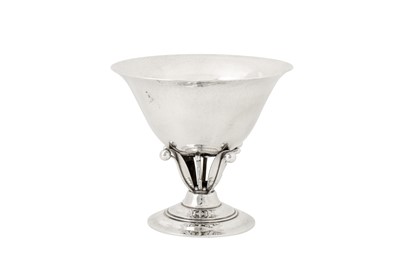 Lot 213 - A mid-20th century Danish sterling silver footed bow, Copenhagen post-1945 designed by Johan Rohde for Georg Jensen
