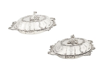 Lot 353 - A pair of William IV / Early Victorian Old Sheffield Silver Plate entree dishes, Sheffield circa 1835-45 by Samuel Roberts, Evan Smith and William Sissons
