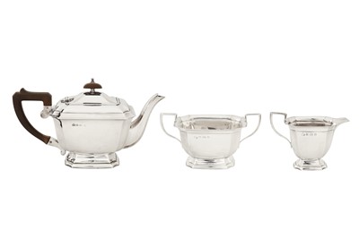 Lot 278 - An Edward VIII sterling silver three-piece tea service, Birmingham 1936 by Elkington and Co