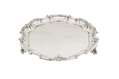 Lot 289 - A George V sterling silver salver, Sheffield 1912 by Mappin & Webb