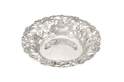 Lot 309 - An Edwardian sterling silver fruit bowl, London 1908 by Robert Ashworth and Co Ltd