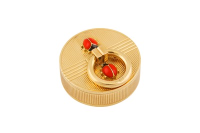 Lot 1 - An Elizabeth II 9 carat gold and enamel pill box, London 1954 by Cartier