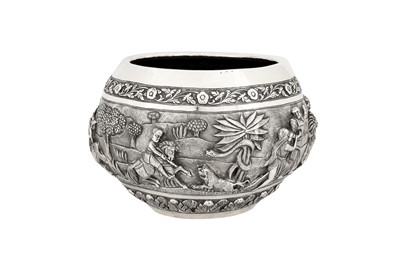 Lot 102 - An early 20th century Anglo - Indian unmarked silver bowl, Lucknow circa 1910