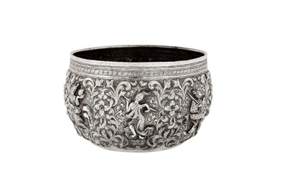 Lot 140 - An early 20th century Thai unmarked silver bowl, Chiang Mai circa 1930
