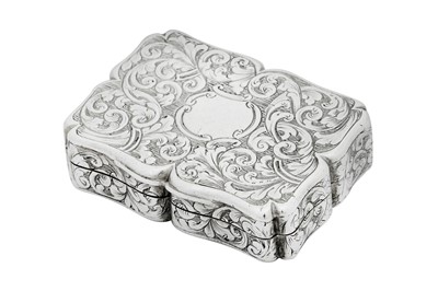 Lot 14 - An early Victorian sterling silver vinaigrette, Birmingham 1840 by Nathaniel Mills