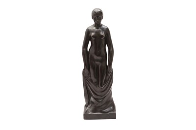 Lot 35 - AN ART DECO BRONZE FIGURE OF A WOMAN