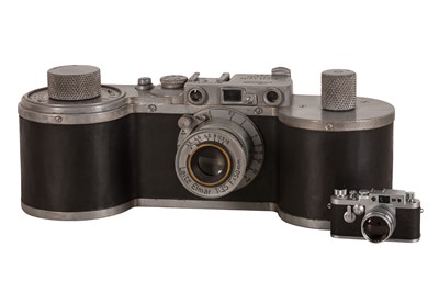 Lot 371 - A Giant Leica 250 ‘Reporter’ Riesen Model Rangefinder Camera