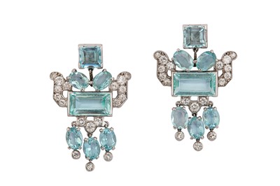 Lot 37 - A PAIR OF AQUAMARINE AND DIAMOND PENDENT EARRINGS BY CARTIER, CIRCA 1935