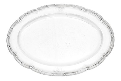 Lot 367 - Baroness Windsor – A William IV sterling silver meat dish, London 1833 by William Bateman II