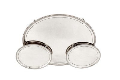 Lot 437 - A George III sterling silver salver suite, London 1796/97 by John Wakelin and Robert Garrard (reg. 20th Oct 1792)