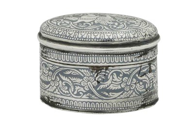 Lot 123 - A late 19th / early 20th century Burmese niello and silver lime box, Shan States circa 1900