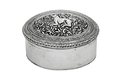 Lot 118 - A late 19th century Burmese unmarked silver lime box, Shan States circa 1890