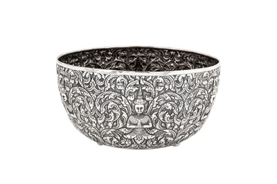 Lot 139 - A mid-20th century Thai unmarked silver bowl, circa 1950