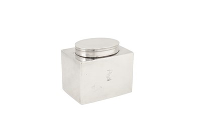 Lot 408 - A George III provincial ‘West Country’ silver tea caddy, Bath circa 1780 by Thomas Howell