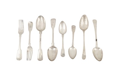 Lot 216 - An assembled George III and later sterling silver table service of flatware / canteen