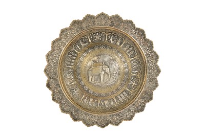 Lot 446 - A LARGE VICTORIAN LATE 19TH CENTURY PARCEL GILT SILVER PLATE COPPER ELECTROTYPE CHARGER