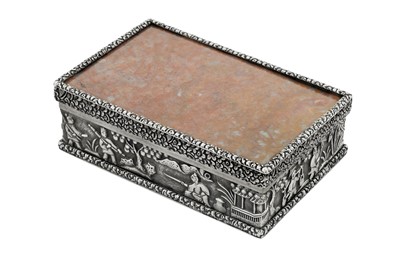Lot 146 - A mid-19th century Chinese Export unmarked silver and hardstone snuff box, Canton circa 1860