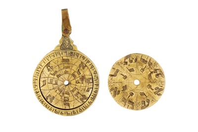 Lot 366 - A MINIATURE BRASS ASTROLABE WITH HEBREW LETTERS