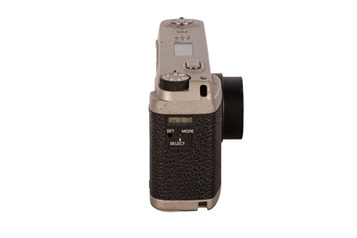 Lot 336 - A Ricoh GR1s 35mm Compact Camera