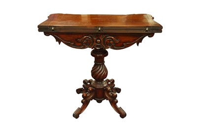 Lot 561 - A MID 19TH CENTURY MAHOGANY PEDESTAL TEA TABLE