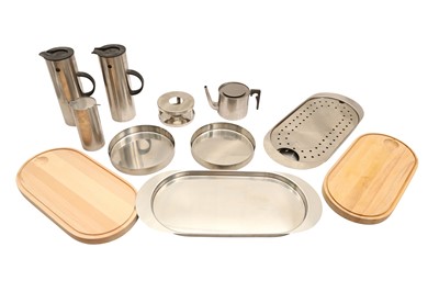 Lot 300 - ARNE JACOBSEN (DANISH 1902-1971) FOR STELTON