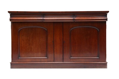 Lot 532 - A 19TH CENTURY MAHOGANY SIDEBOARD