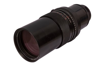 Lot 99 - A Carl Zeiss Jena 300mm f/4 MC Medium Format Lens for Pentacon Six.