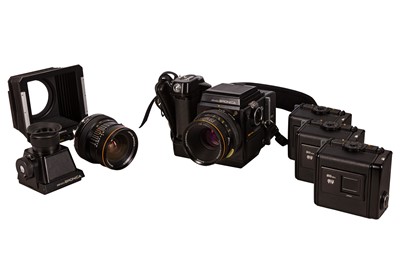 Lot 146 - A Zenza Bronica SQ-Am Medium Format SLR Camera