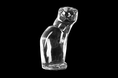 Lot 97 - AN OREFORS GLASS CAT