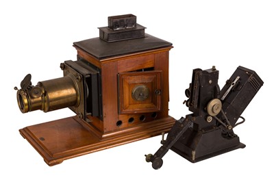 Lot 19 - A Field & Co. Mahogany & Brass Magic Lantern