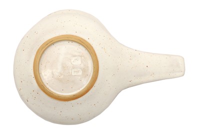 Lot 69 - DAME LUCIE RIE (BRITISH 1902-1995) & HANS COPER (GERMAN/BRITISH 1920 - 1981)