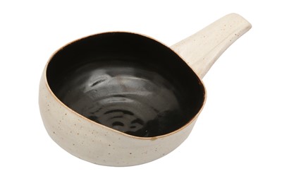 Lot 69 - DAME LUCIE RIE (BRITISH 1902-1995) & HANS COPER (GERMAN/BRITISH 1920 - 1981)