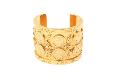 Lot 385 - Chanel CC Medallion Cuff Bracelet