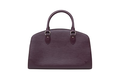 Lot 337 - Louis Vuitton Cassis Epi Pont Neuf Tote