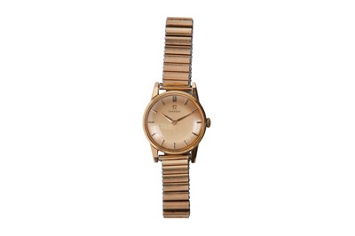Lot 7 - A LADIES OMEGA WRISTWATCH