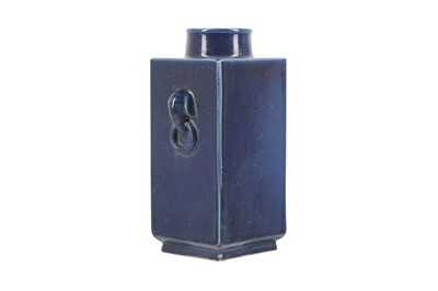 Lot 187 - A CHINESE MONOCHROME BLUE-GLAZED VASE, 20TH CENTURY