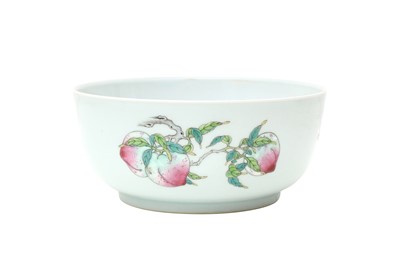 Lot 971 - A CHINESE FAMILLE-ROSE 'SANDUO' BOWL