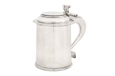 Lot 400 - A rare William III Irish silver tankard, Dublin 1701 by Thomas Bolton (active 1686-1736)