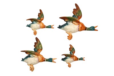 Lot 149 - A GRADUATED SET OF FOUR BESWICK MALLARD FLYING DUCKS, MID 20TH CENTURY