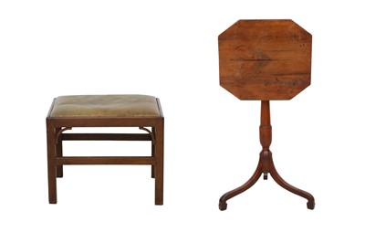 Lot 555 - AN OCTAGONAL TILT TOP FRUITWOOD OCCASIONAL TABLE